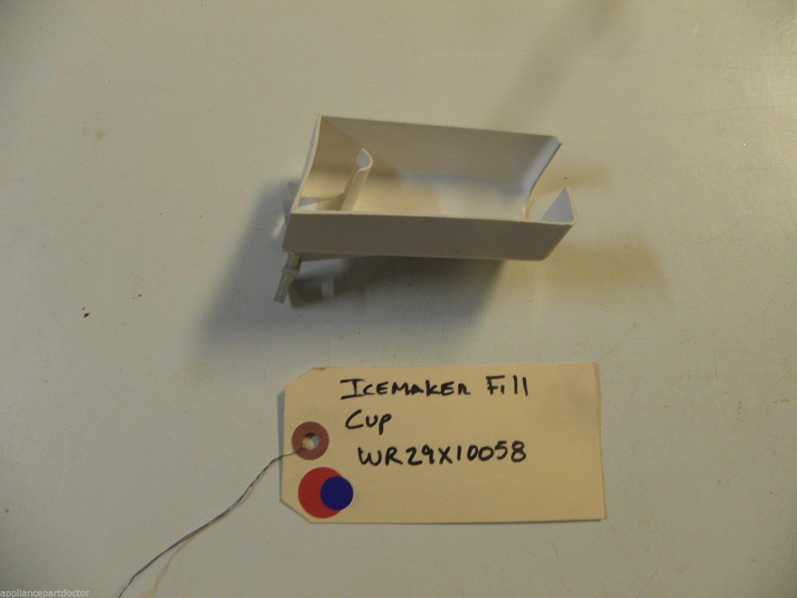 HOTPOINT REFRIGERATOR WR29X10058 ICEMAKER FILL CUP USED PART ASSEMBLY F/S HOTPOINT REFRIGERATOR WR29X10058 ICEMAKER FILL CUP USED PART ASSEMBLY F/S
